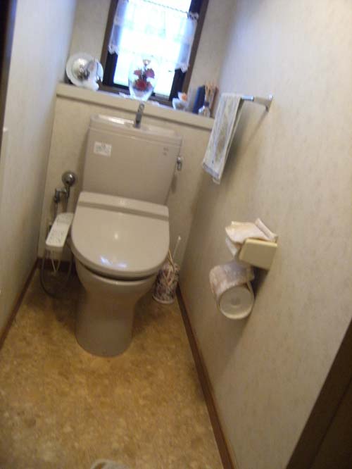 トイレ改修工事(Before)