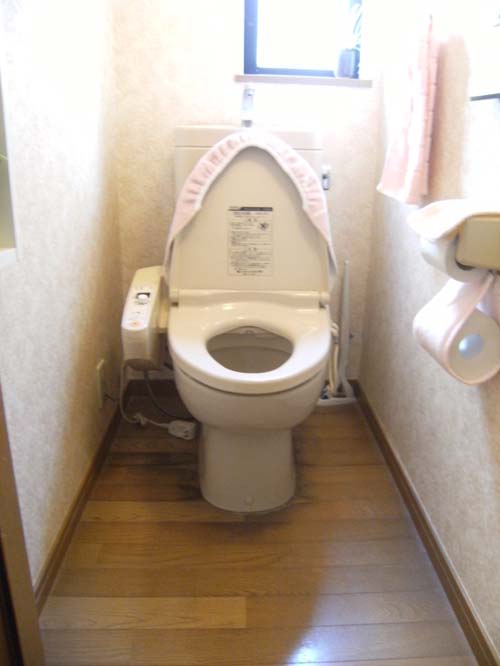 トイレ改修工事(Before)